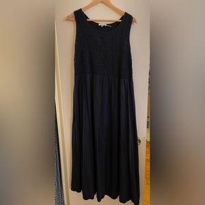 Calvin Klein navy sleeveless smocked maxi dress XL